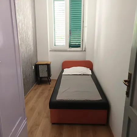 Bright And Colourful Luce -sandy Apartman Split