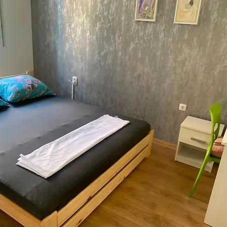 Apartment Bright And Colourful Luce -sandy Split