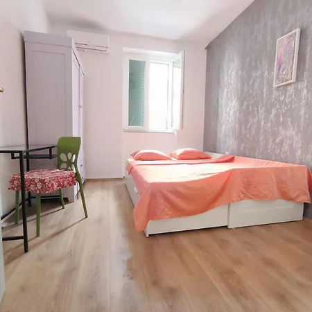 Apartamento Bright And Colourful Luce -sandy